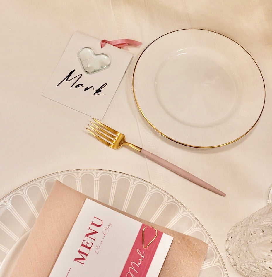 Table setting & Favour Bundles: