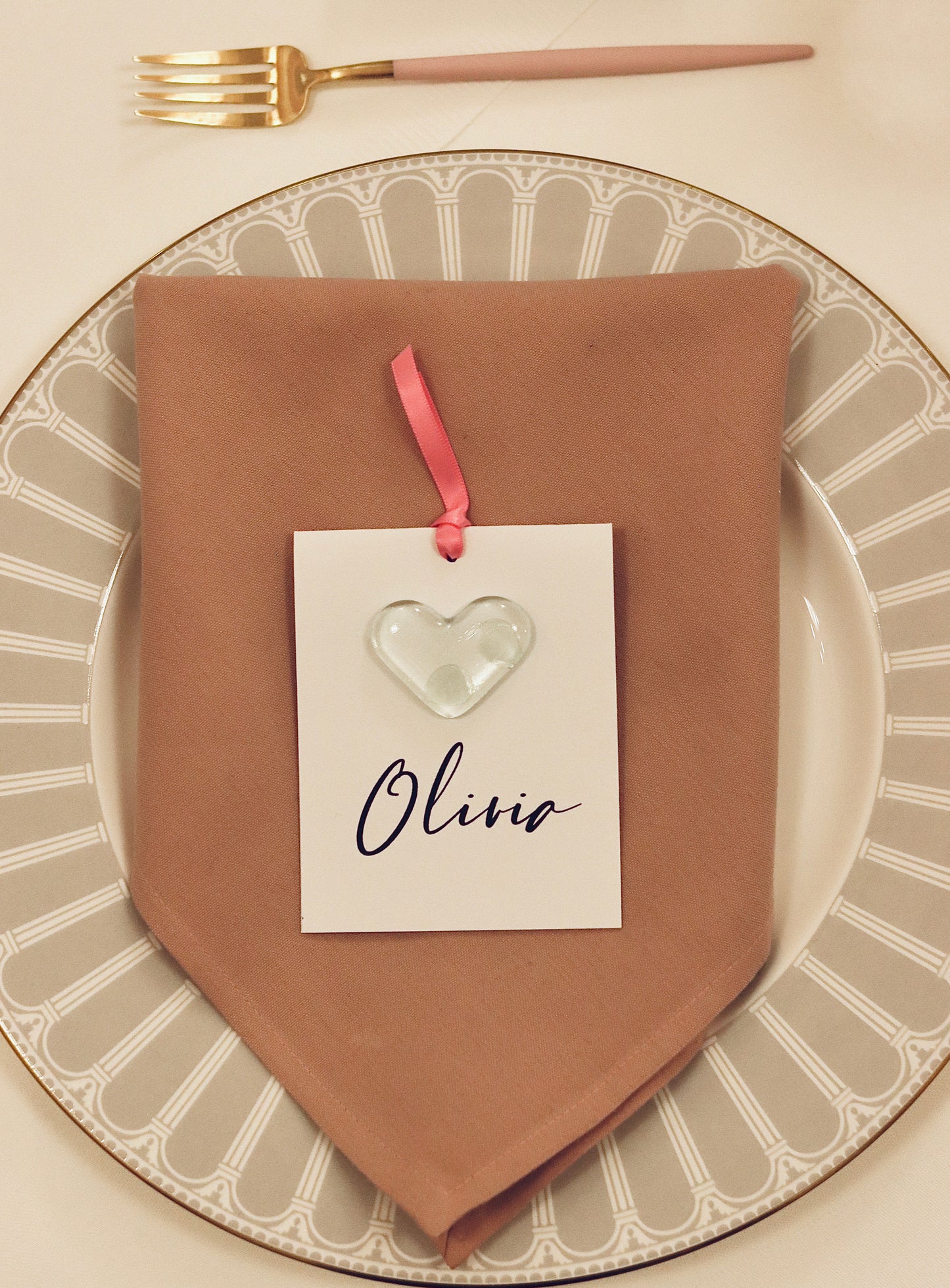 Table setting & Favour Bundles: